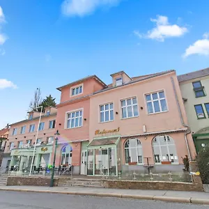 Schild 4* Bécs