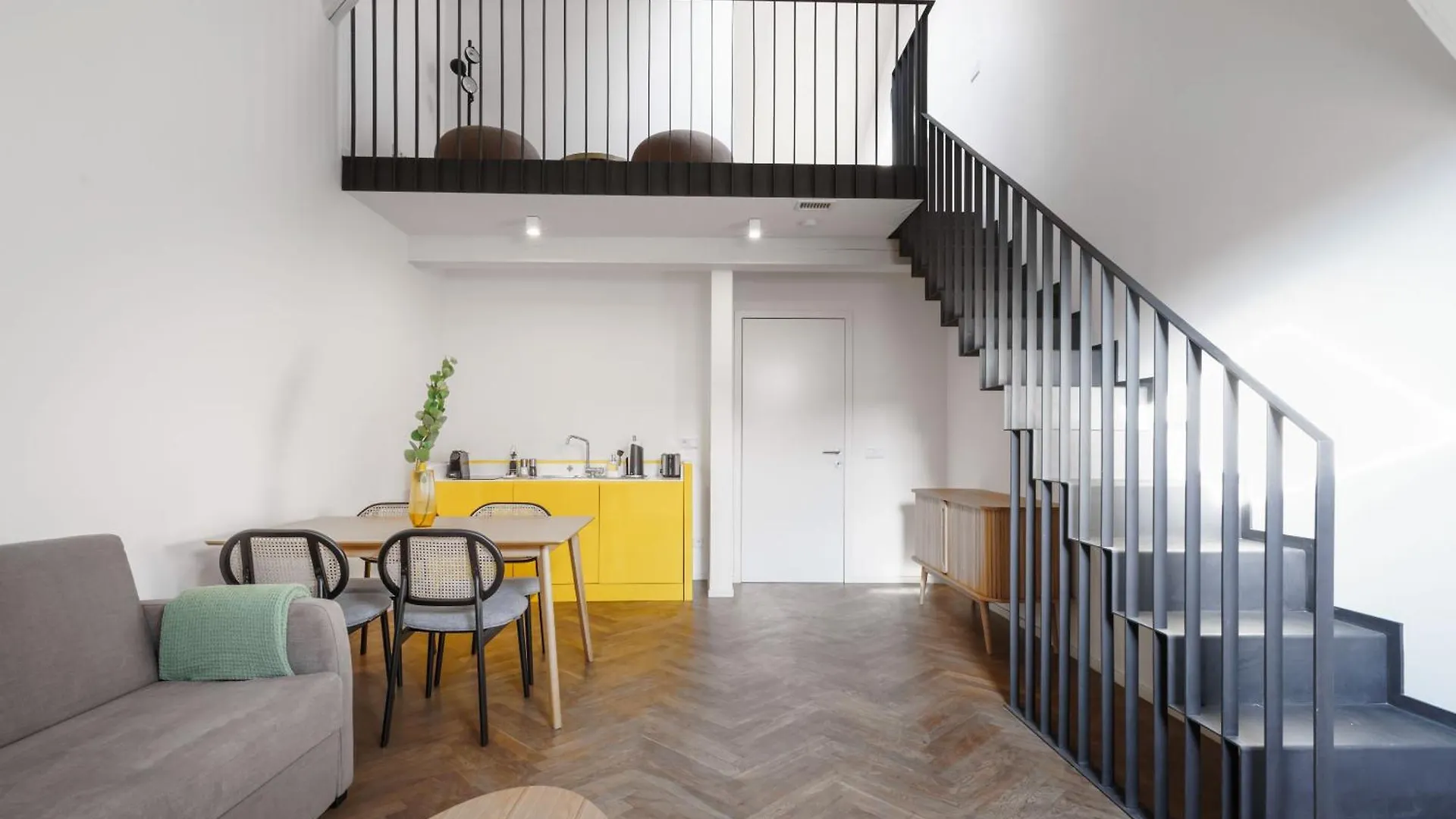 Limehome Prague Halkova Apart-hotel